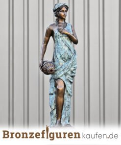 Klassische Frauenfigur aus Bronze namens Frau mit Kelch
