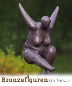 Frauenfigur einer Dicken Frau aus Bronze