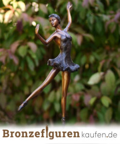 Gartenskulptur einer Ballerina