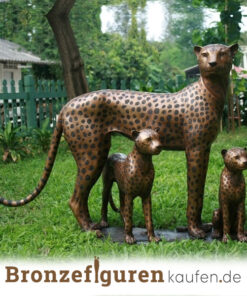 Leopardenfamilie-aus-bronze