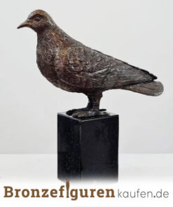Taube aus bronze