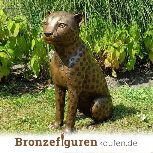 sitzenden Leoparden aus bronze
