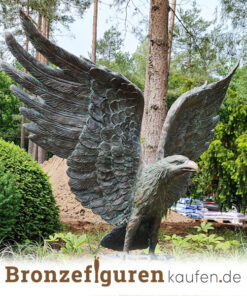 Adlerfigur aus Bronze