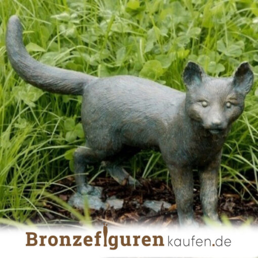 Bronzefigur eines jungen Fuchses