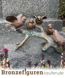 bfk-klein-grabfigur-vogels-auf-ast